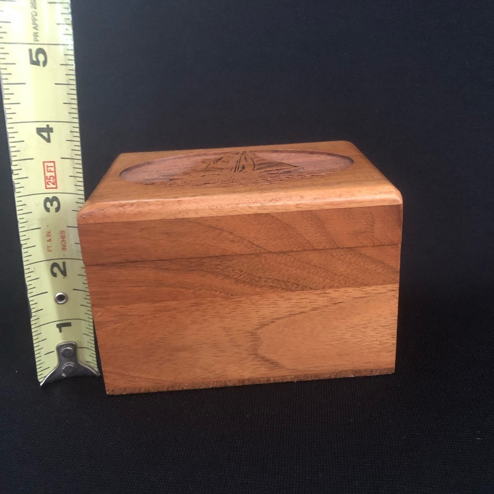 Vintage Lasercraft Walnut Oak Box Ship Sail Business Card Holder Trinket Box - Picture 6 of 11